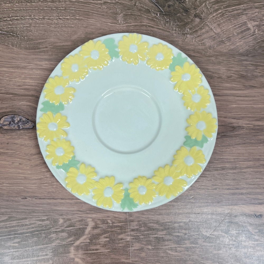 Handmade Ceramic Daisy Tea Cup and Saucer Yellow White Floral 2pc Set Signed - Picture 4 of 16